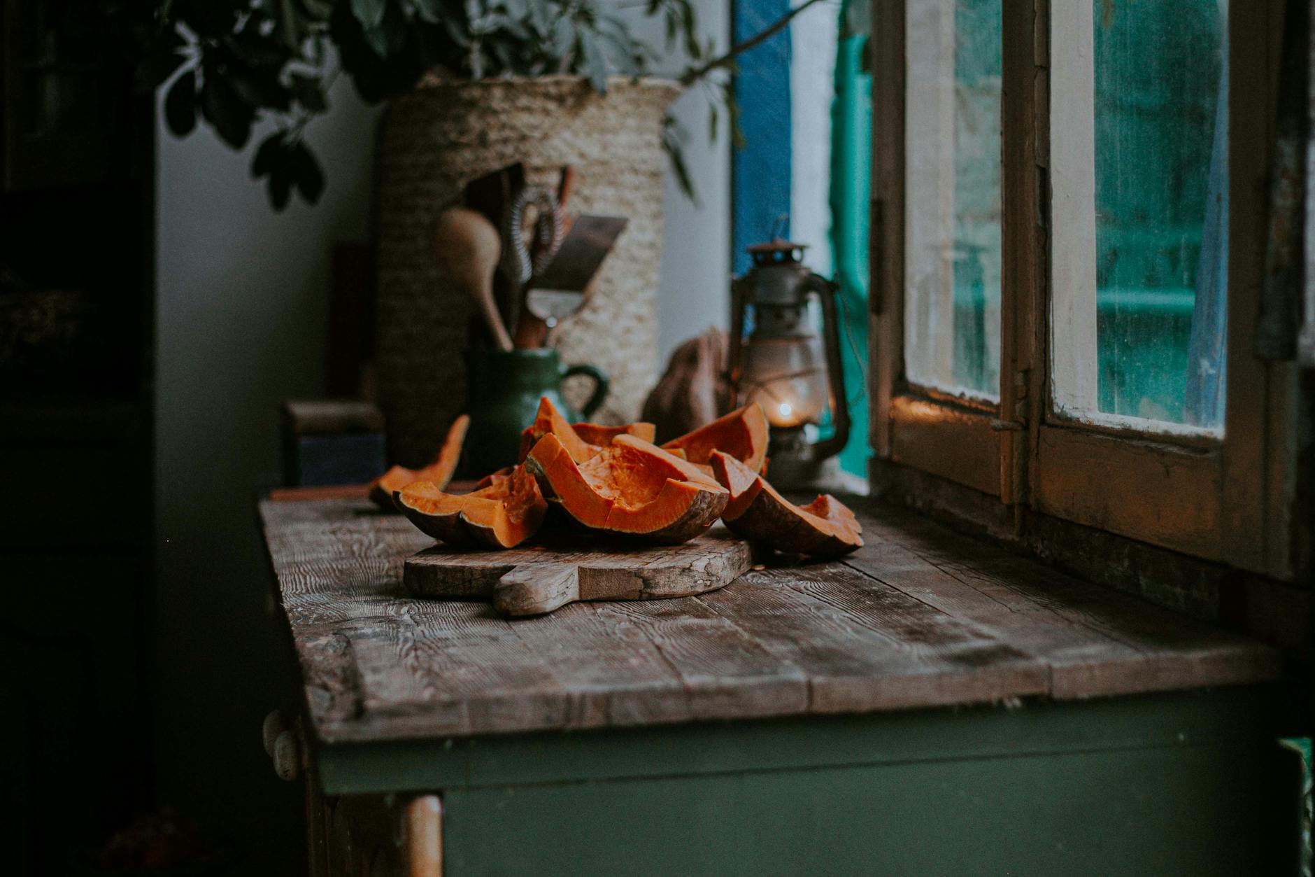 Best Cutting Boards for Prep Space, Cleanup, and Counter Storage in a comfortable everyday home