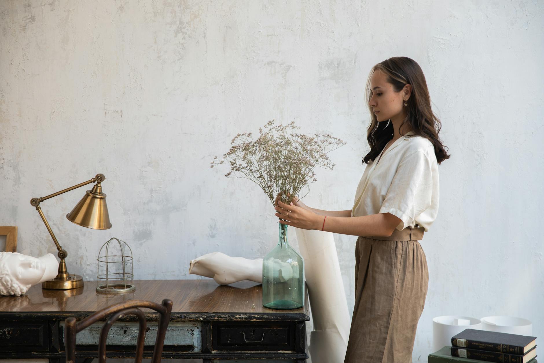 Desks That Fit Without Feeling Cluttered in a comfortable everyday home